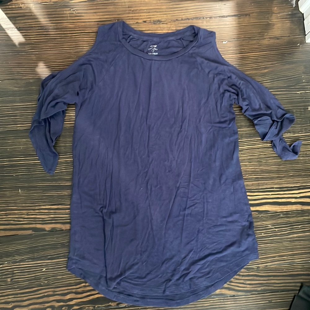 Aerie Tee - Size M